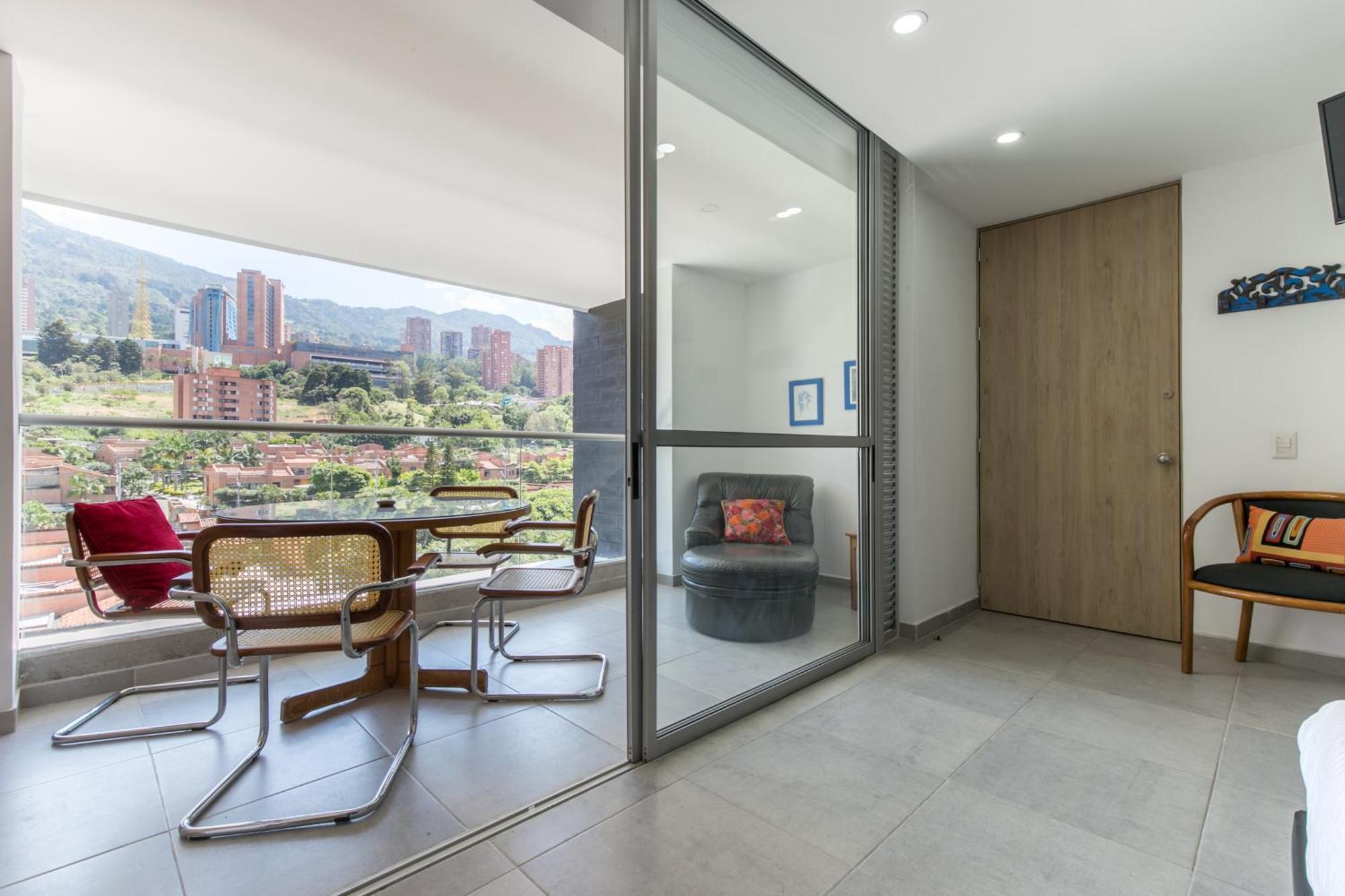 Apartamentos Borbon Suites Medellín Exterior foto