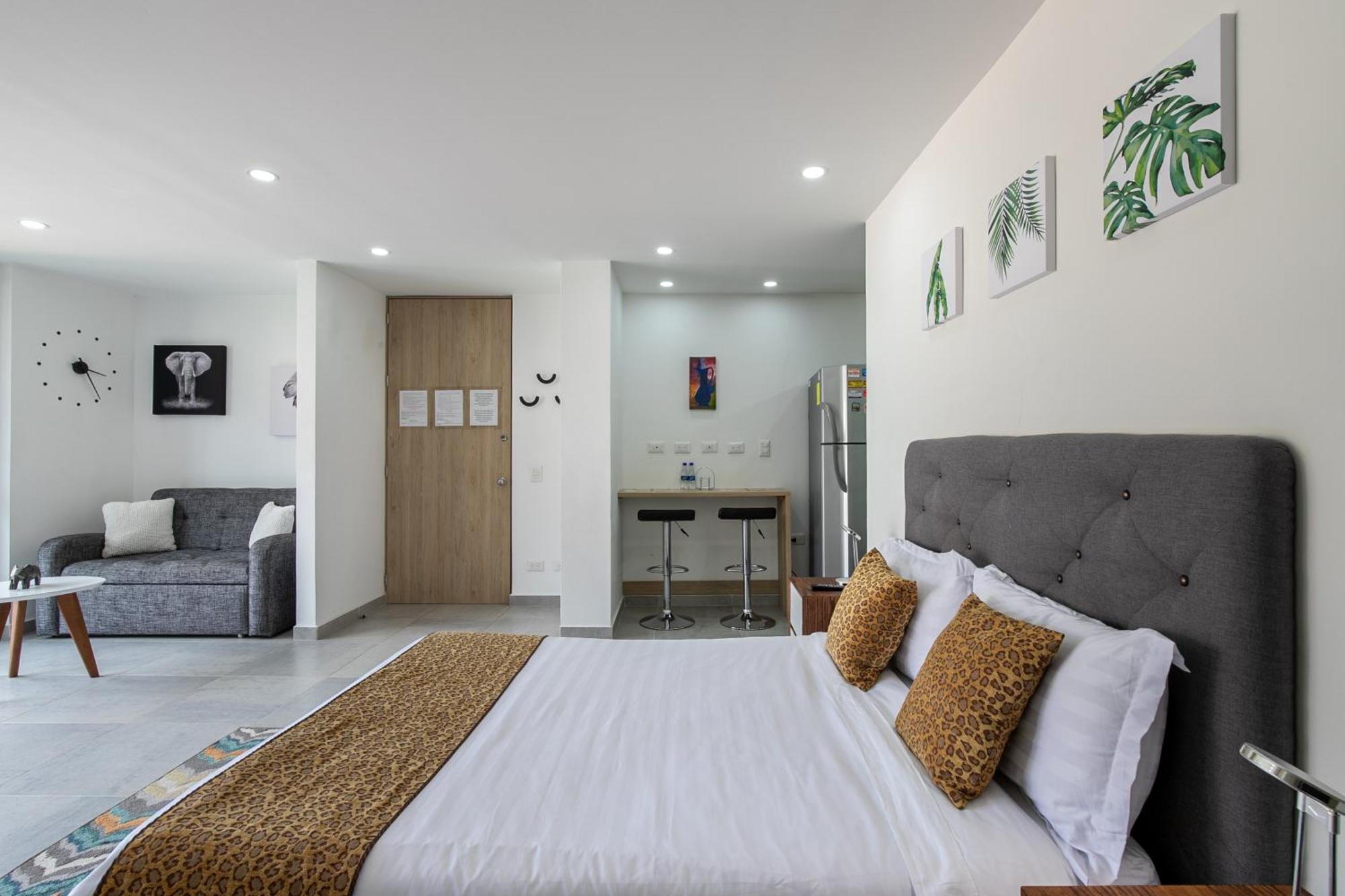 Apartamentos Borbon Suites Medellín Exterior foto