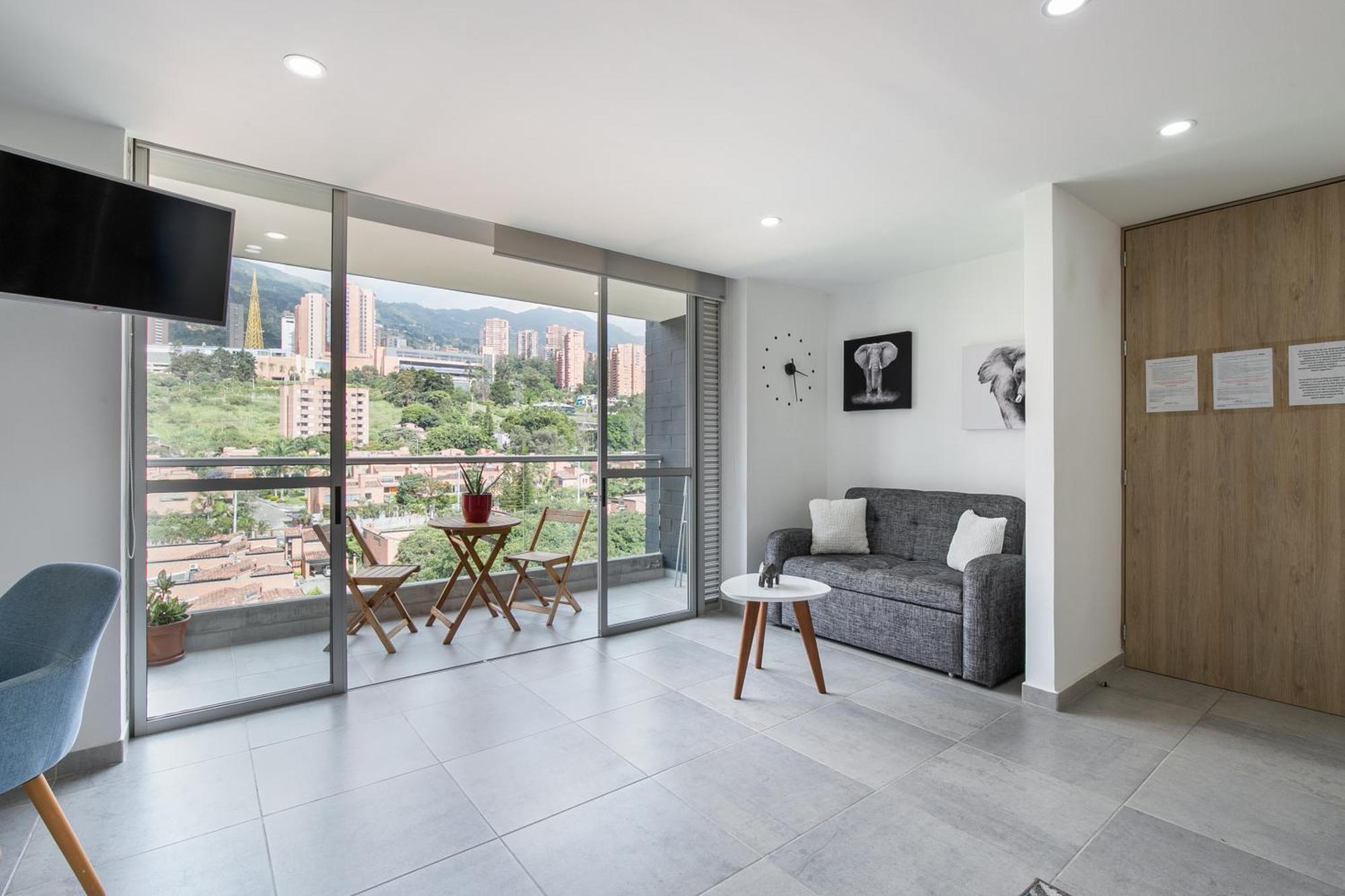 Apartamentos Borbon Suites Medellín Exterior foto
